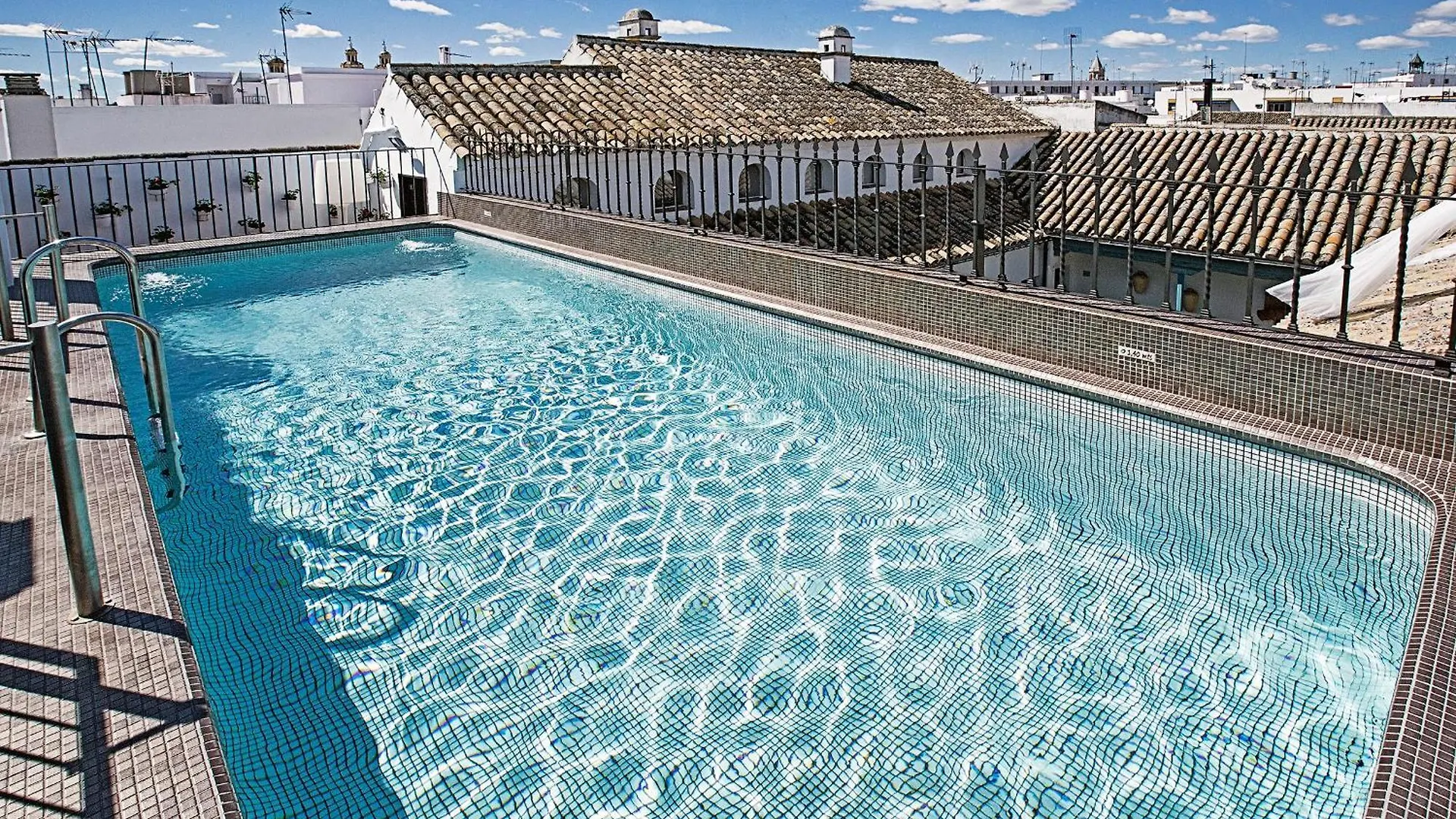 Hospes Las Casas Del Rey De Baeza Sevilla 4*,  España