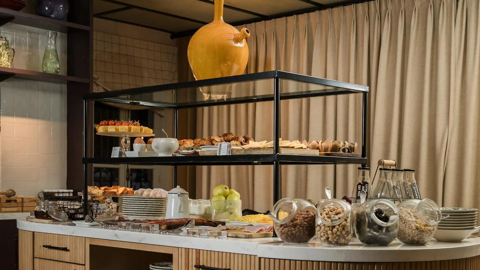 Hospes Las Casas Del Rey De Baeza, A Member Of Design Hotels Seville